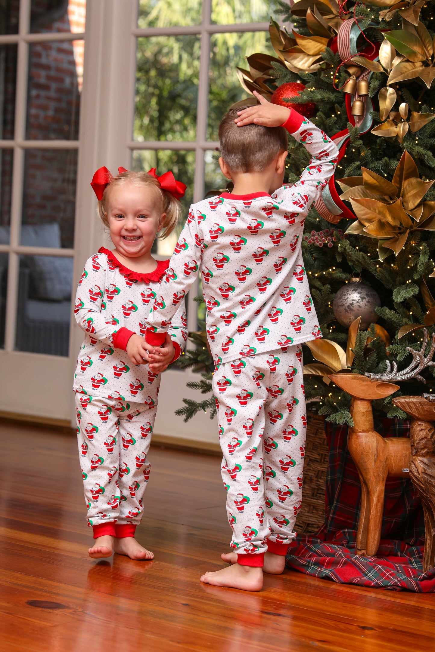 Santa Print Ruffle Pants Set